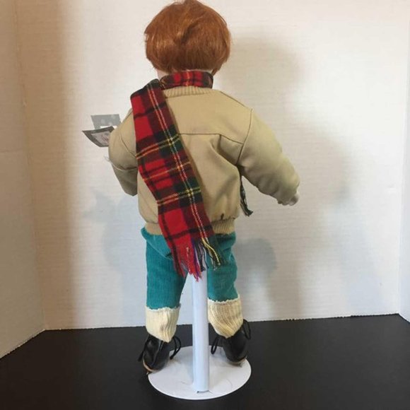 Vintage ASHTON DRAKE / STEWART SHERWOOD 15 INCH PORCELAIN & CLOTH DOLL "BRIAN" - Picture 4 of 4